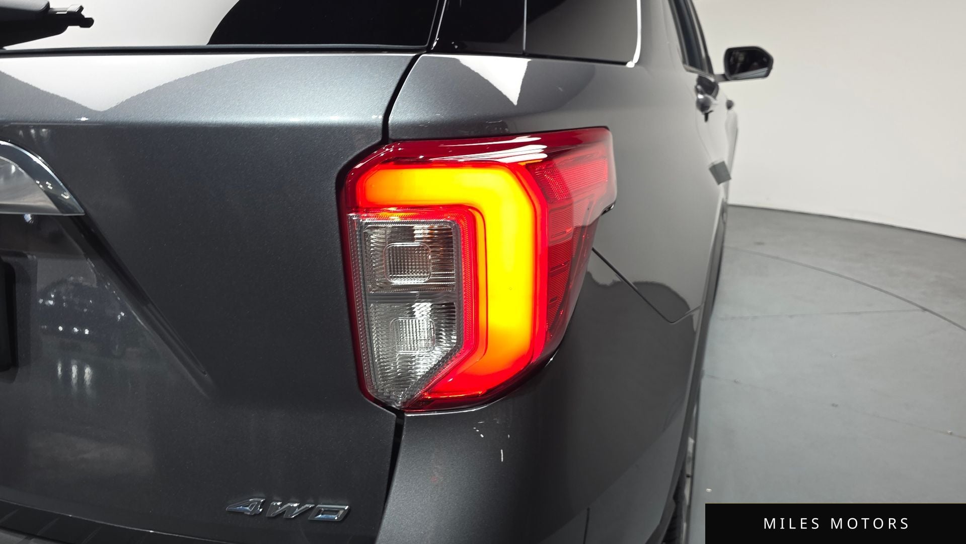 Ford Explorer 2022 — миниатюра 8