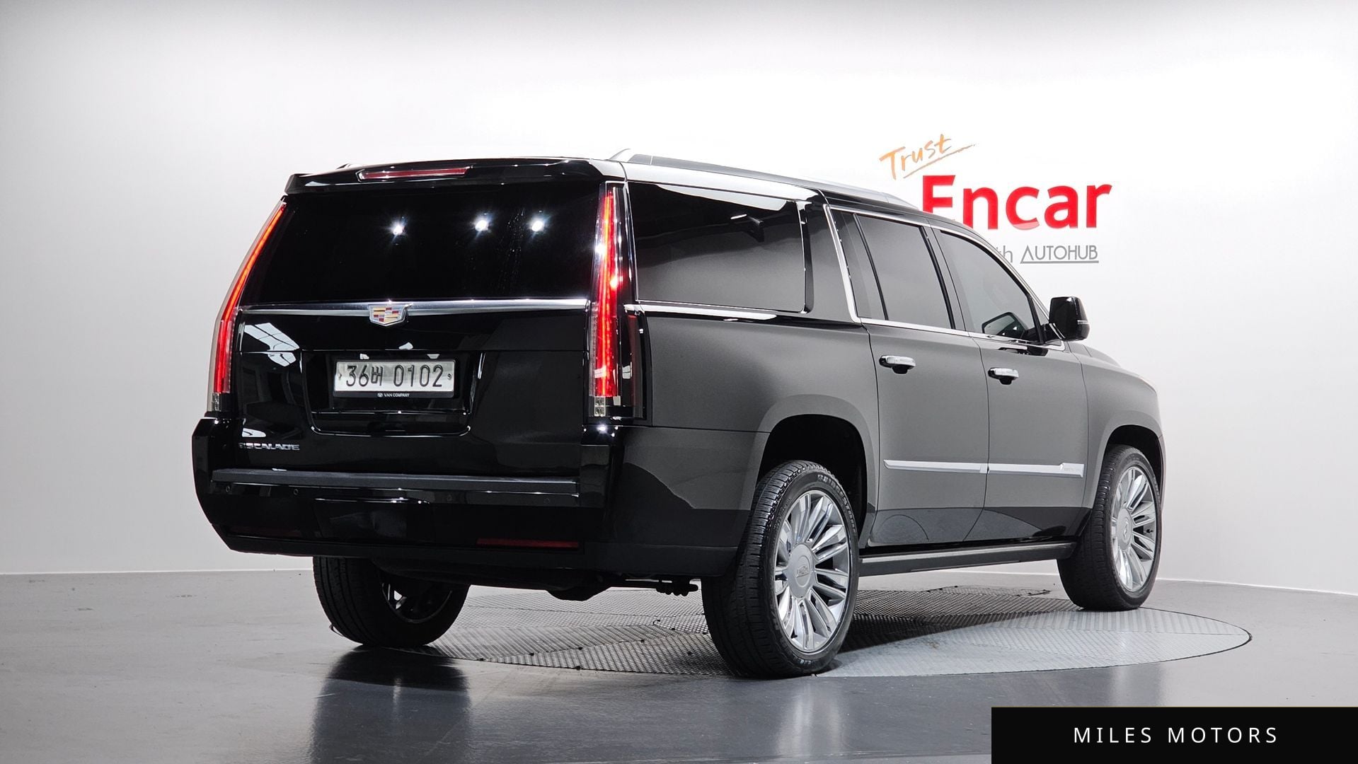 Cadillac Escalade 2016 — миниатюра 2