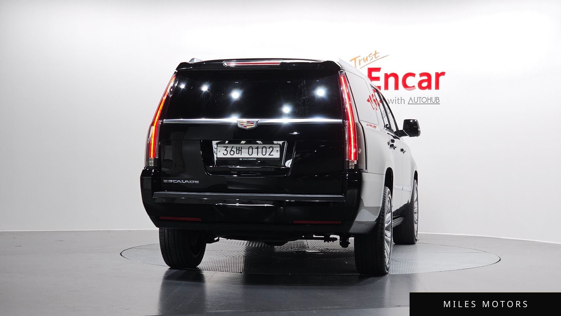 Cadillac Escalade 2016 — миниатюра 4