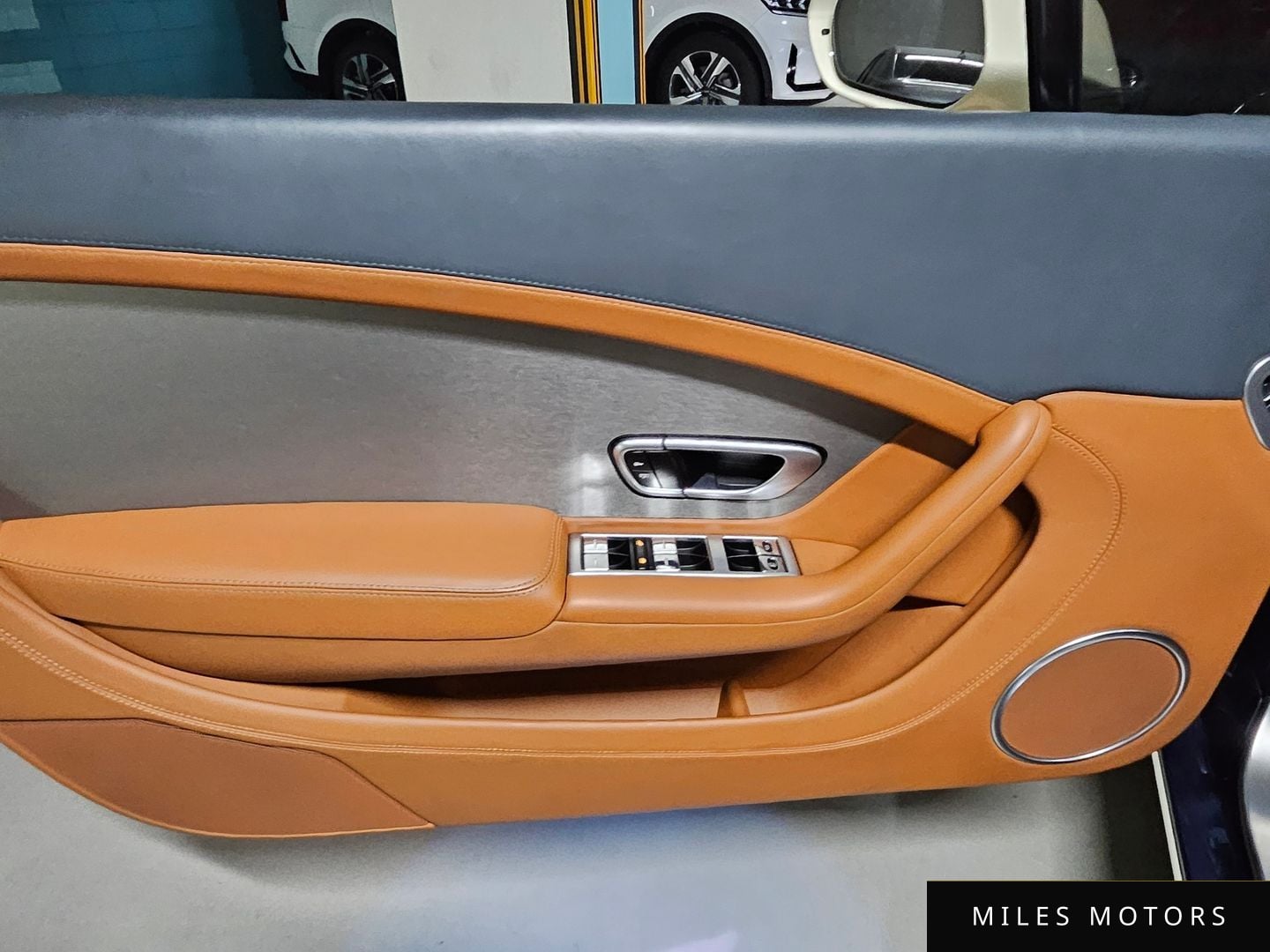 Bentley 컨티넨탈 GT 2013 — миниатюра 10