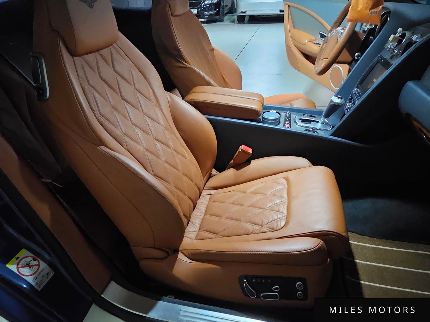 Bentley 컨티넨탈 GT 2013 — миниатюра 12