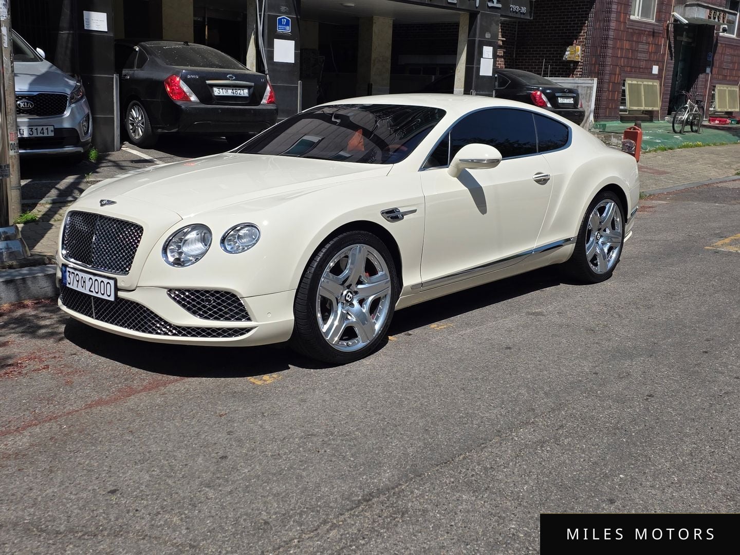 Bentley 컨티넨탈 GT 2013 — миниатюра 13