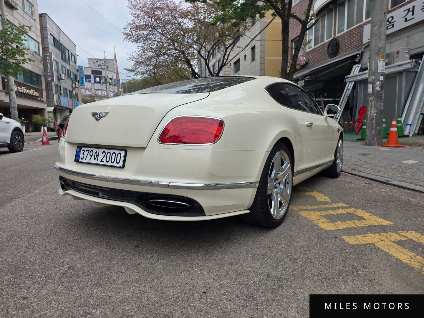 Bentley 컨티넨탈 GT 2013 — миниатюра 14