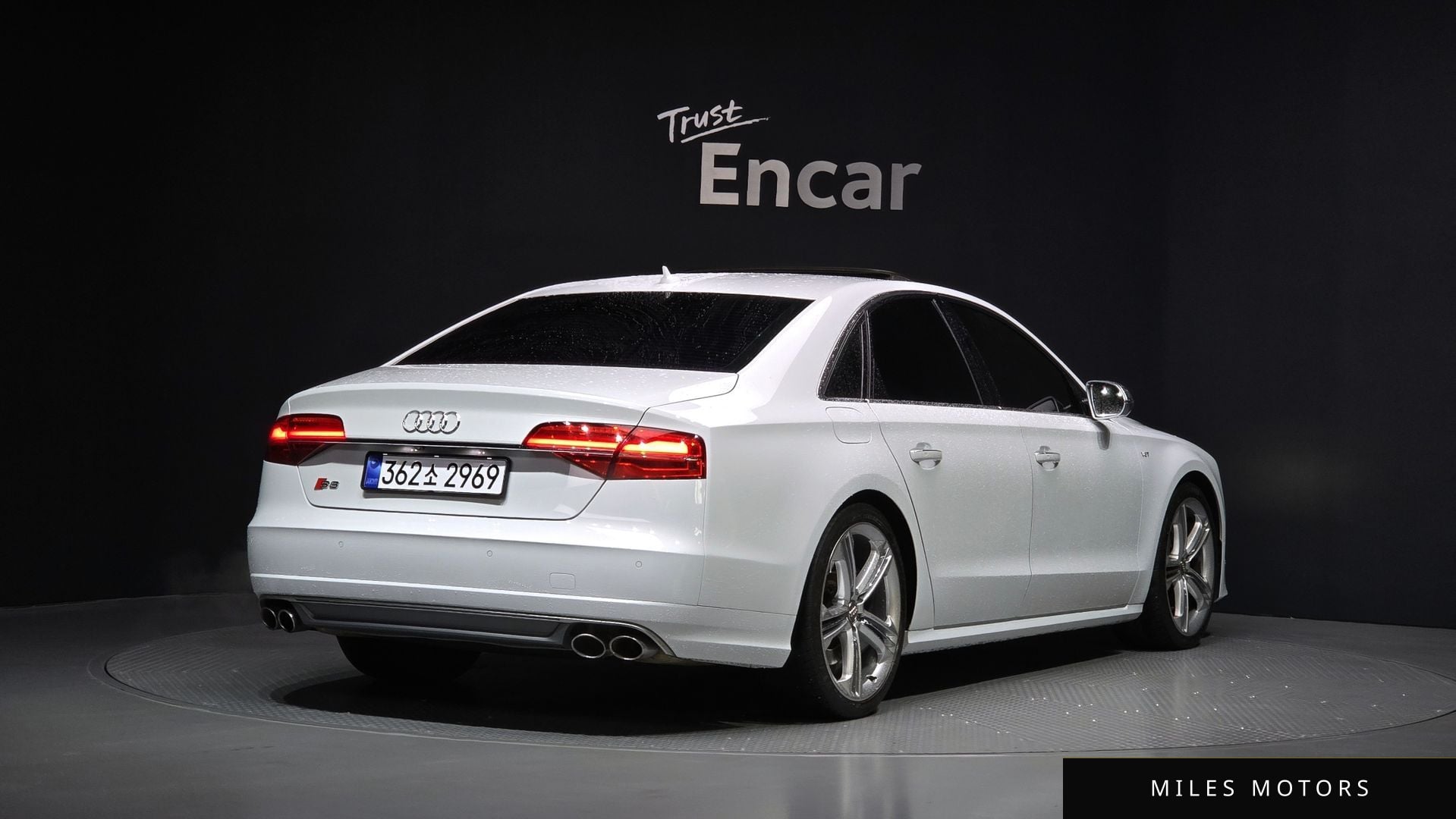 Audi S8 2015 — миниатюра 2