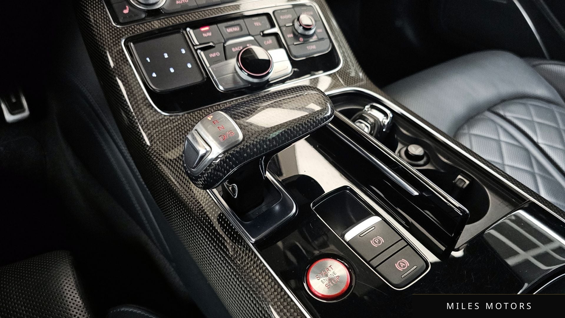 Audi S8 2015 — миниатюра 9