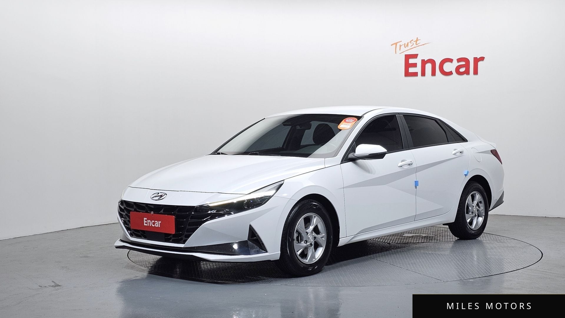 Hyundai AVANTE 2021 — фото 1 из 12