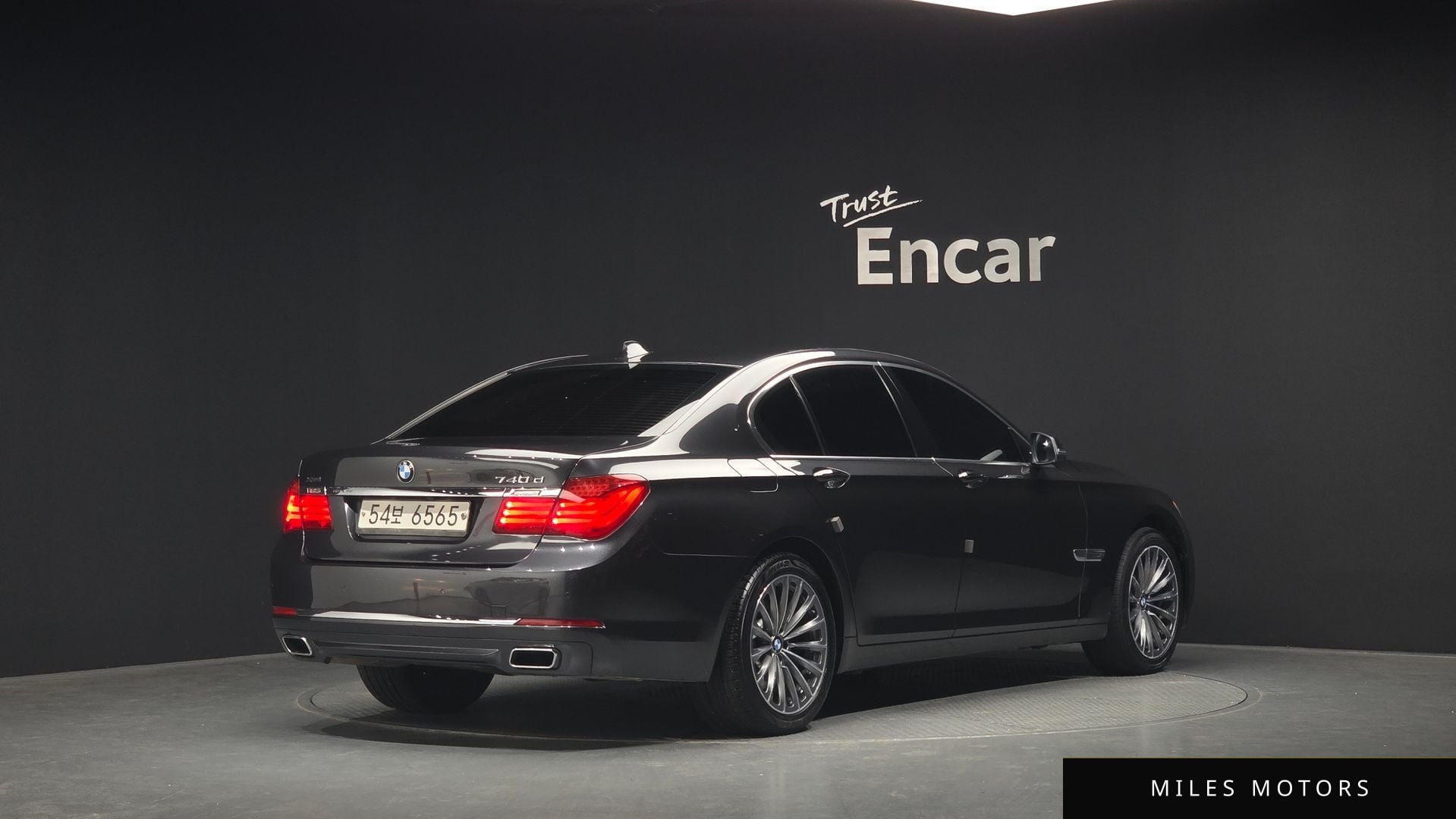 BMW 7 Series (F01) 2015 — миниатюра 2