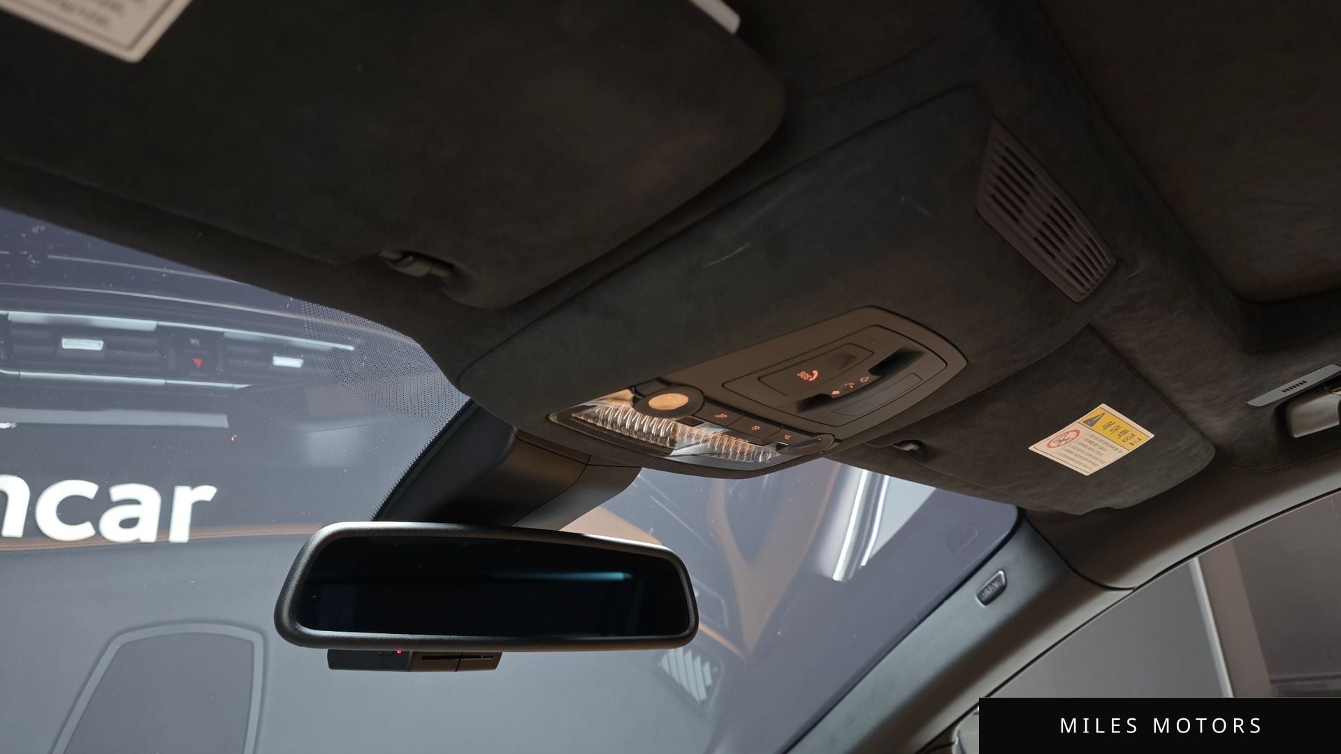 BMW 7 Series (F01) 2015 — миниатюра 16