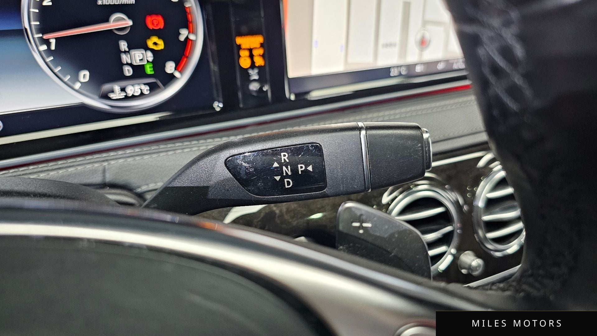 Mercedes-Benz S-Class W222 2015 — миниатюра 9