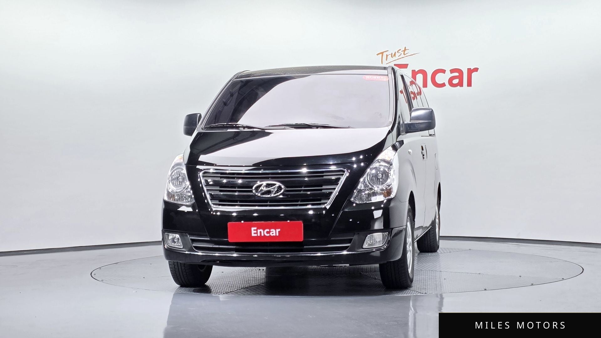 Hyundai Starex 2017 — миниатюра 2
