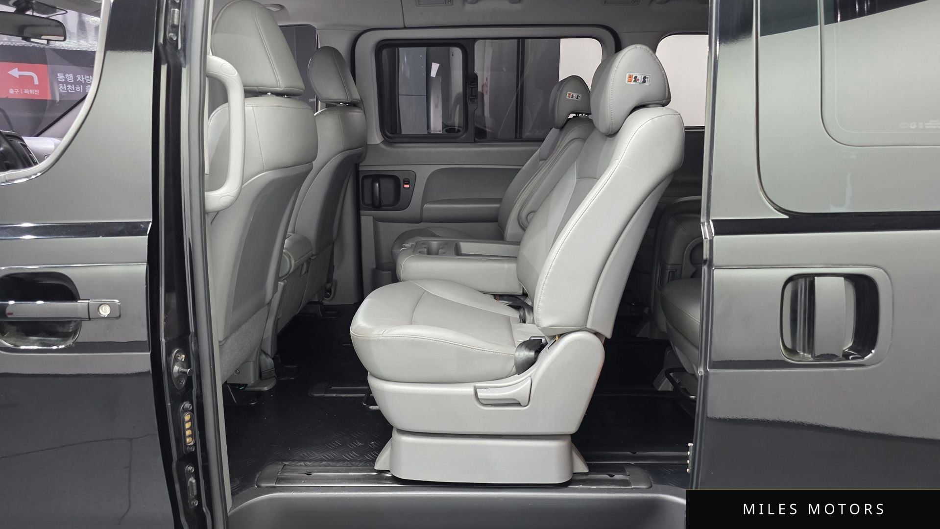 Hyundai Starex 2017 — миниатюра 18