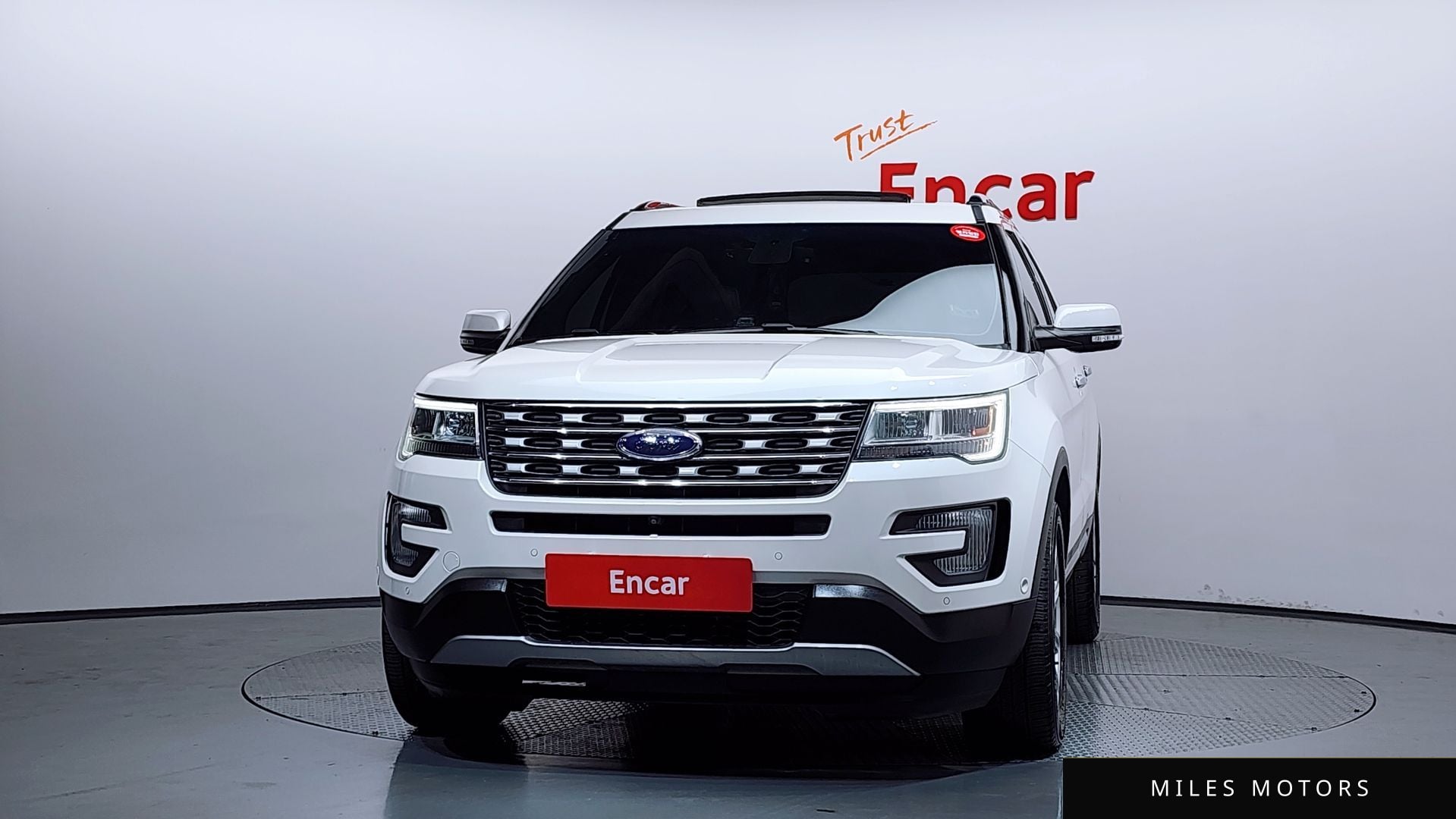 Ford Explorer 2017 — миниатюра 3