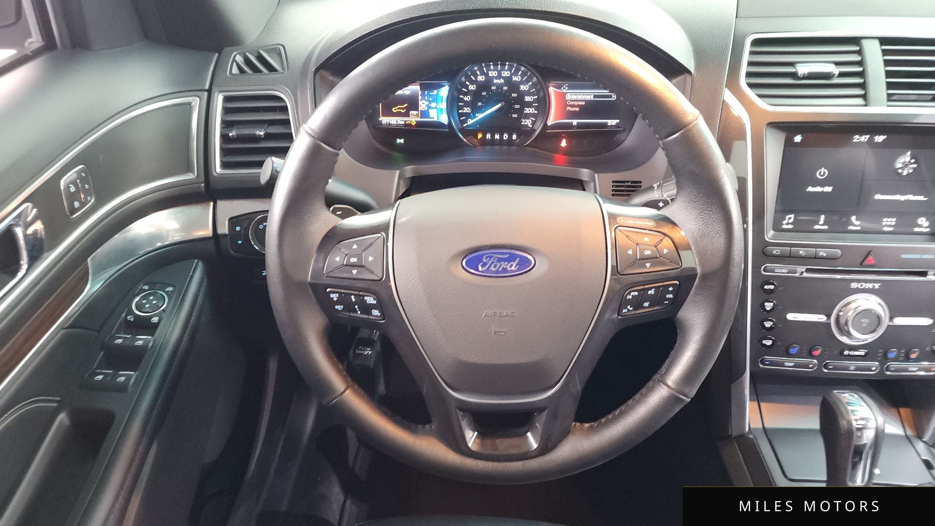 Ford Explorer 2017 — миниатюра 12