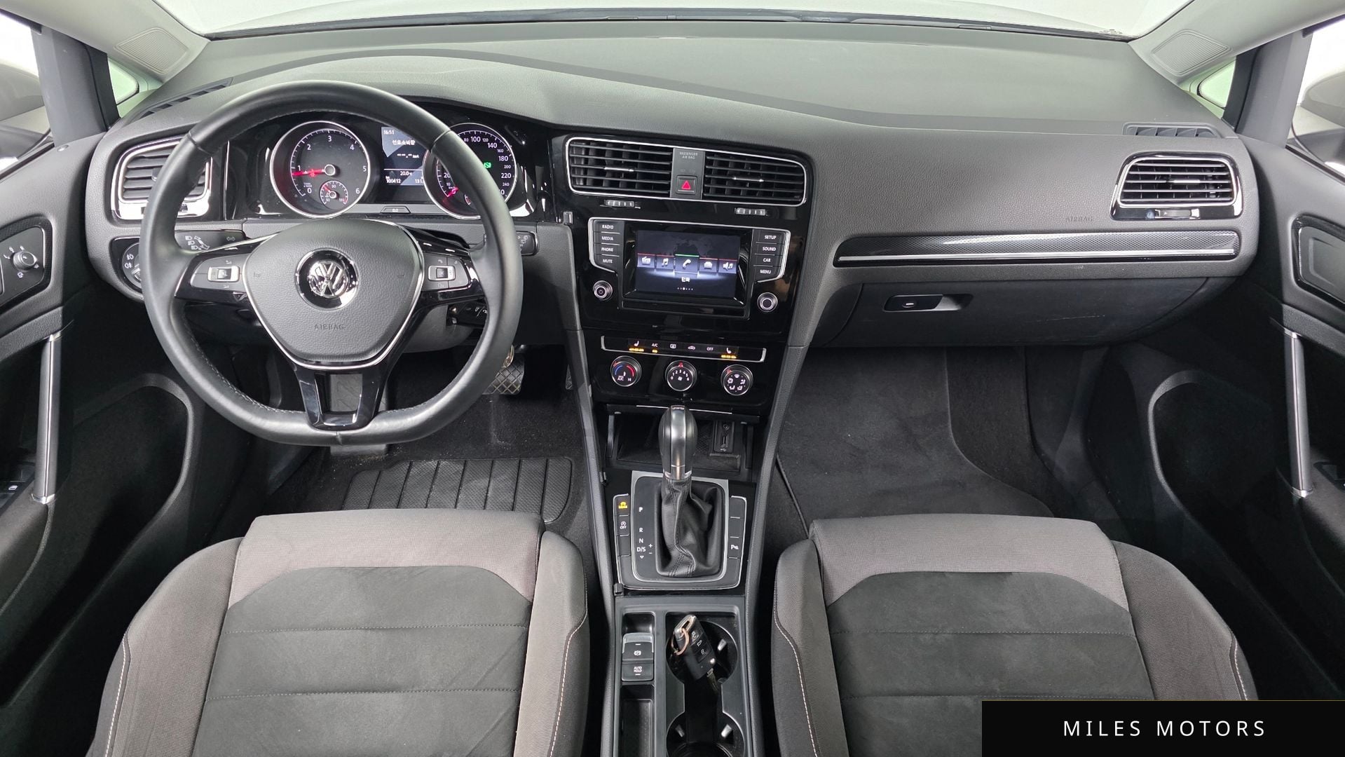 Volkswagen 골프 2015 — миниатюра 7