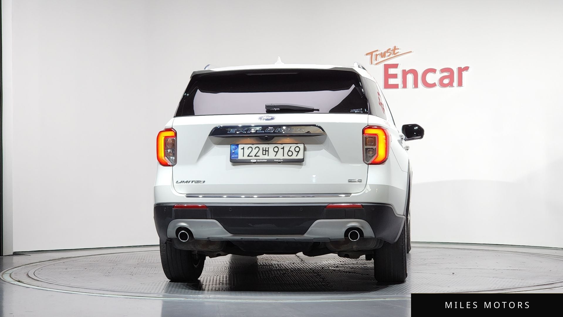 Ford Explorer 2022 — миниатюра 4