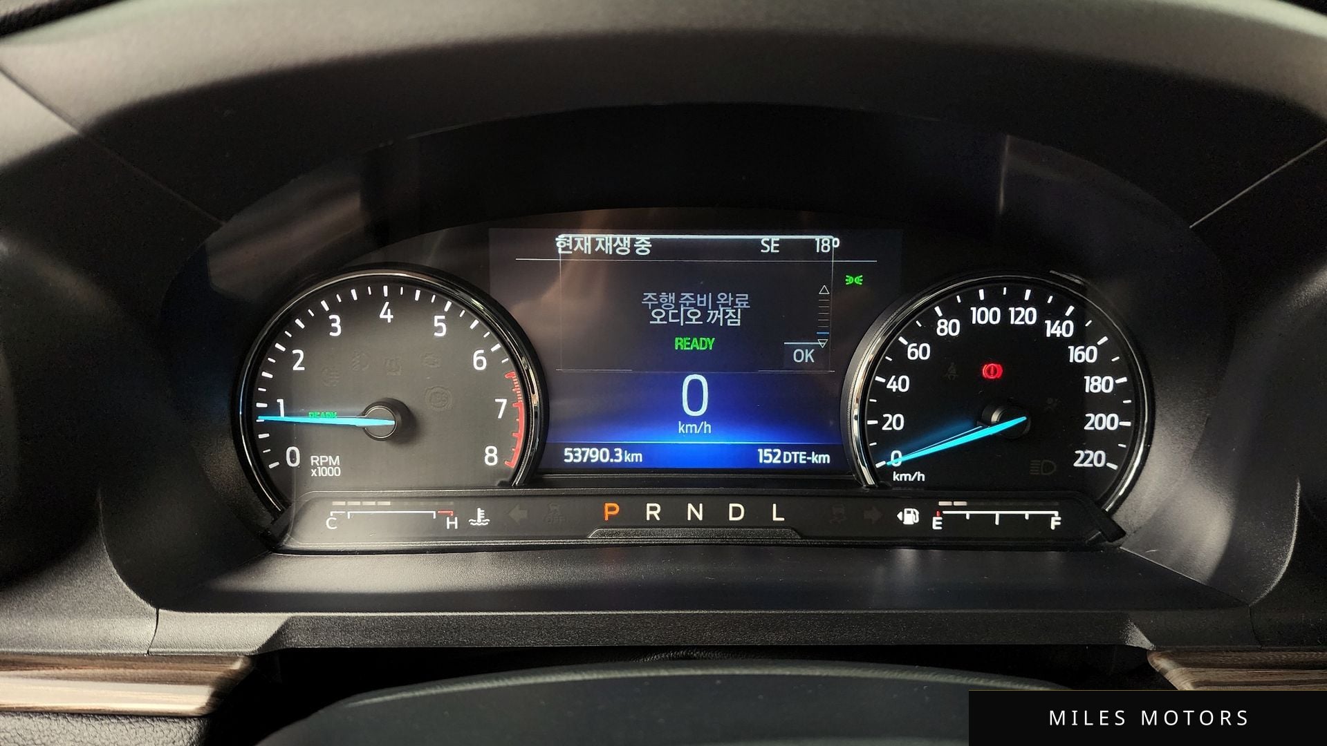 Ford Explorer 2022 — миниатюра 11