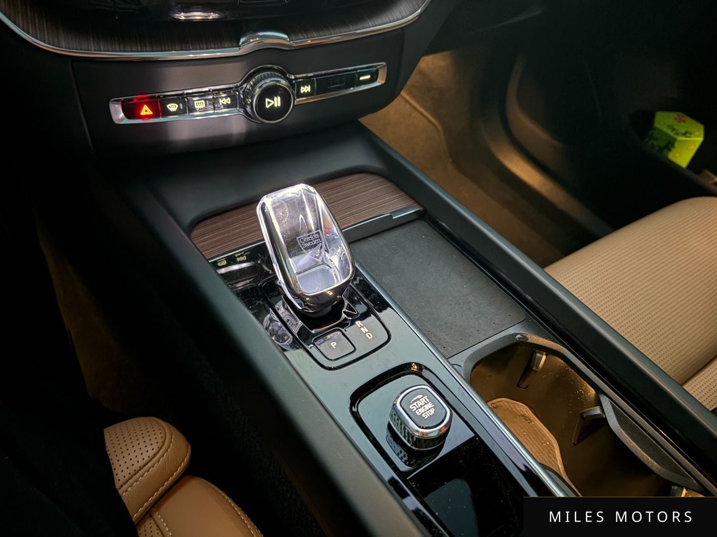 Volvo XC60 2024 — миниатюра 10