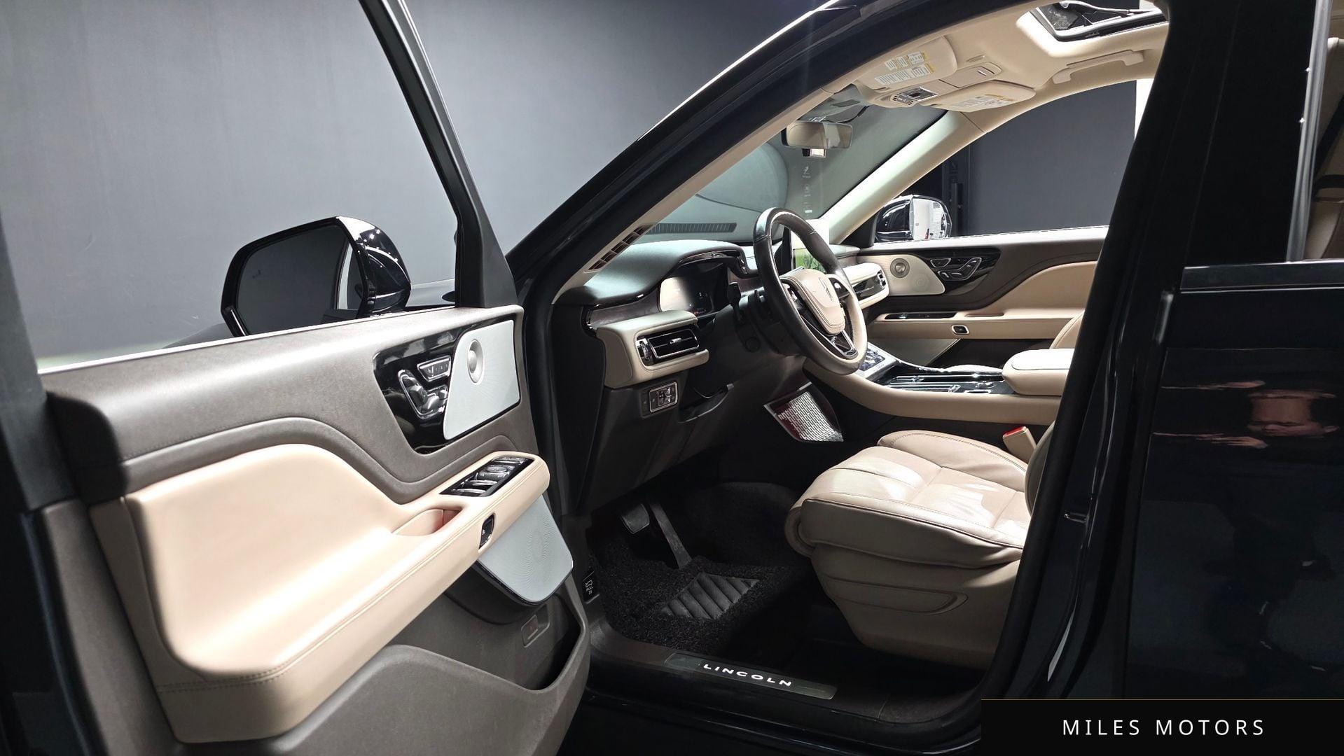 Lincoln Aviator 2022 — миниатюра 10