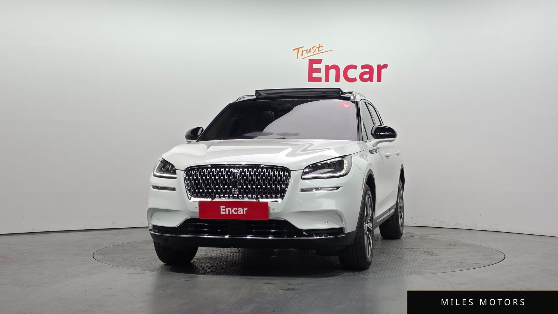 Lincoln Corsair 2022 — миниатюра 3