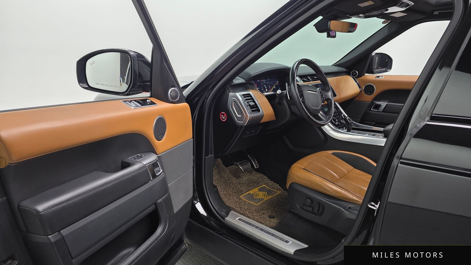 Land Rover Range Rover Sport 2019 — миниатюра 10
