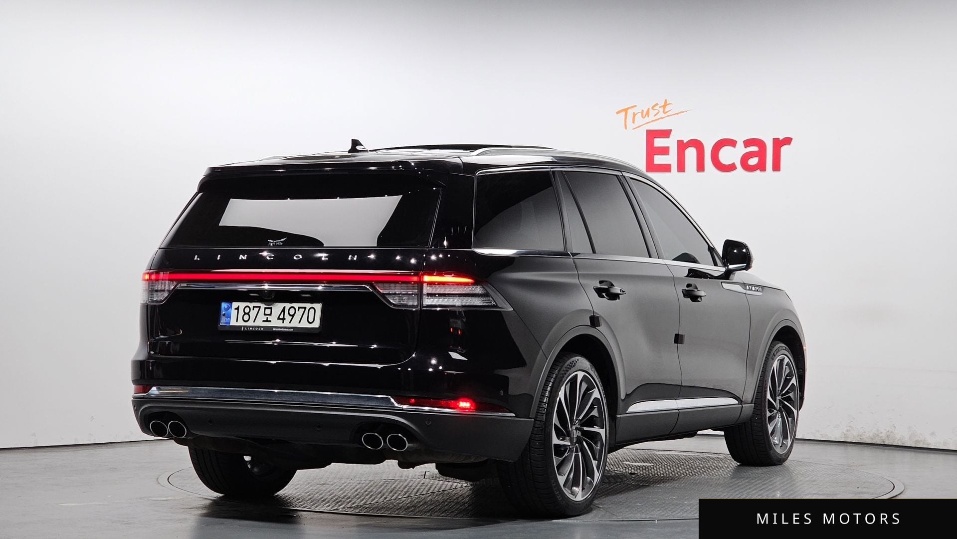 Lincoln Aviator 2021 — миниатюра 2