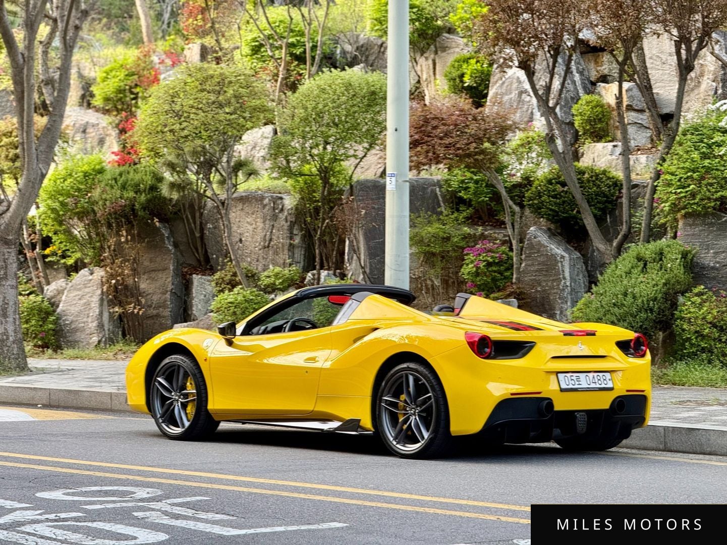 Ferrari 488 스파이더 2017 — миниатюра 4