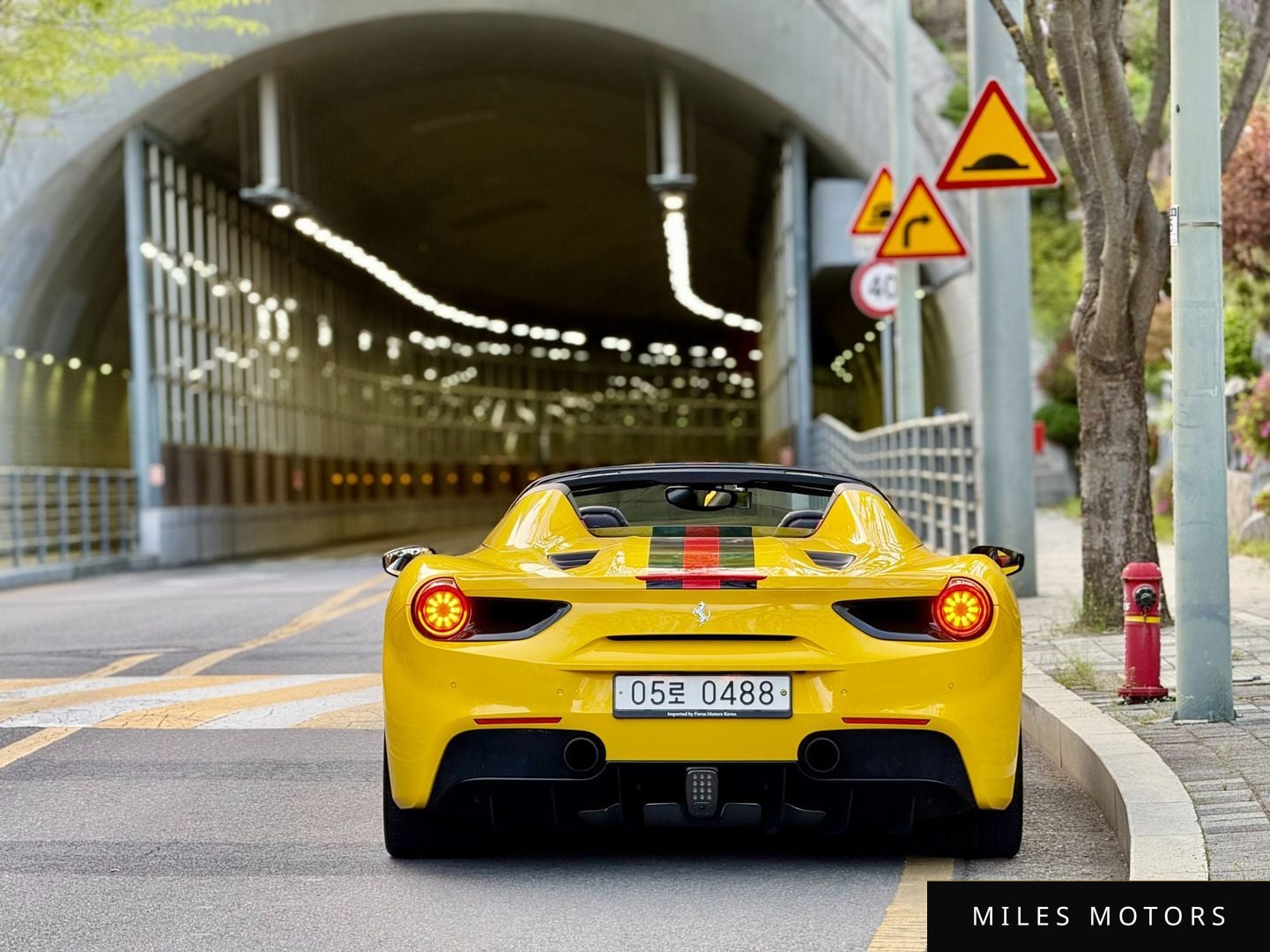 Ferrari 488 스파이더 2017 — миниатюра 5