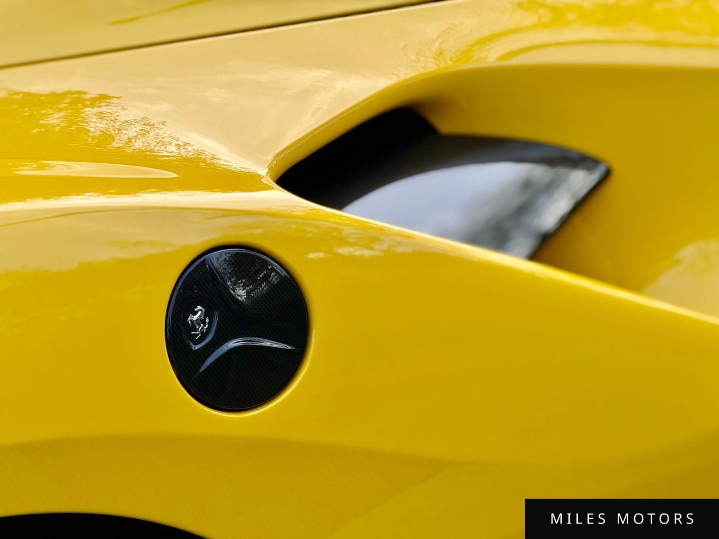Ferrari 488 스파이더 2017 — миниатюра 16