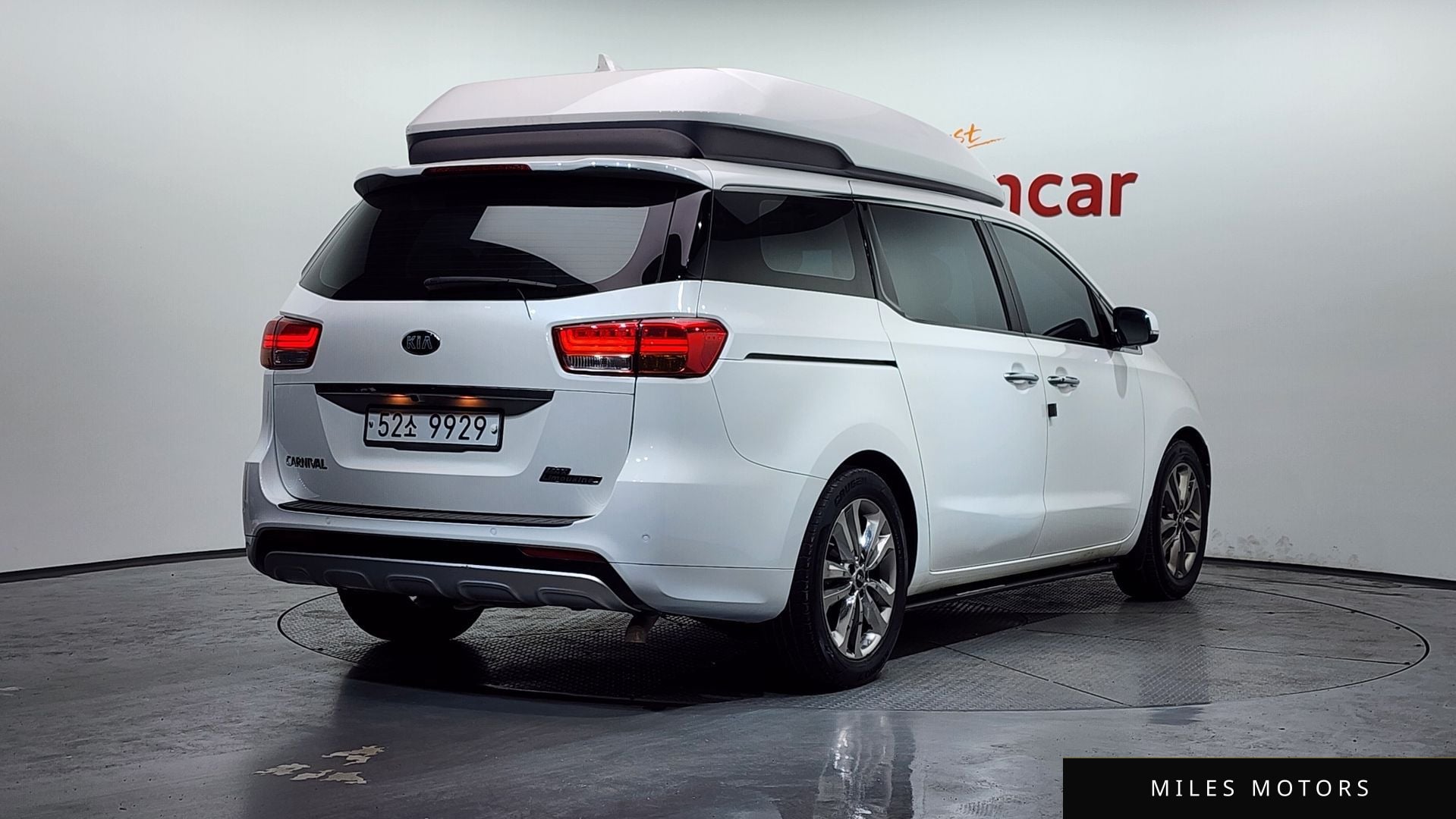 Kia Canival 2015 — миниатюра 2