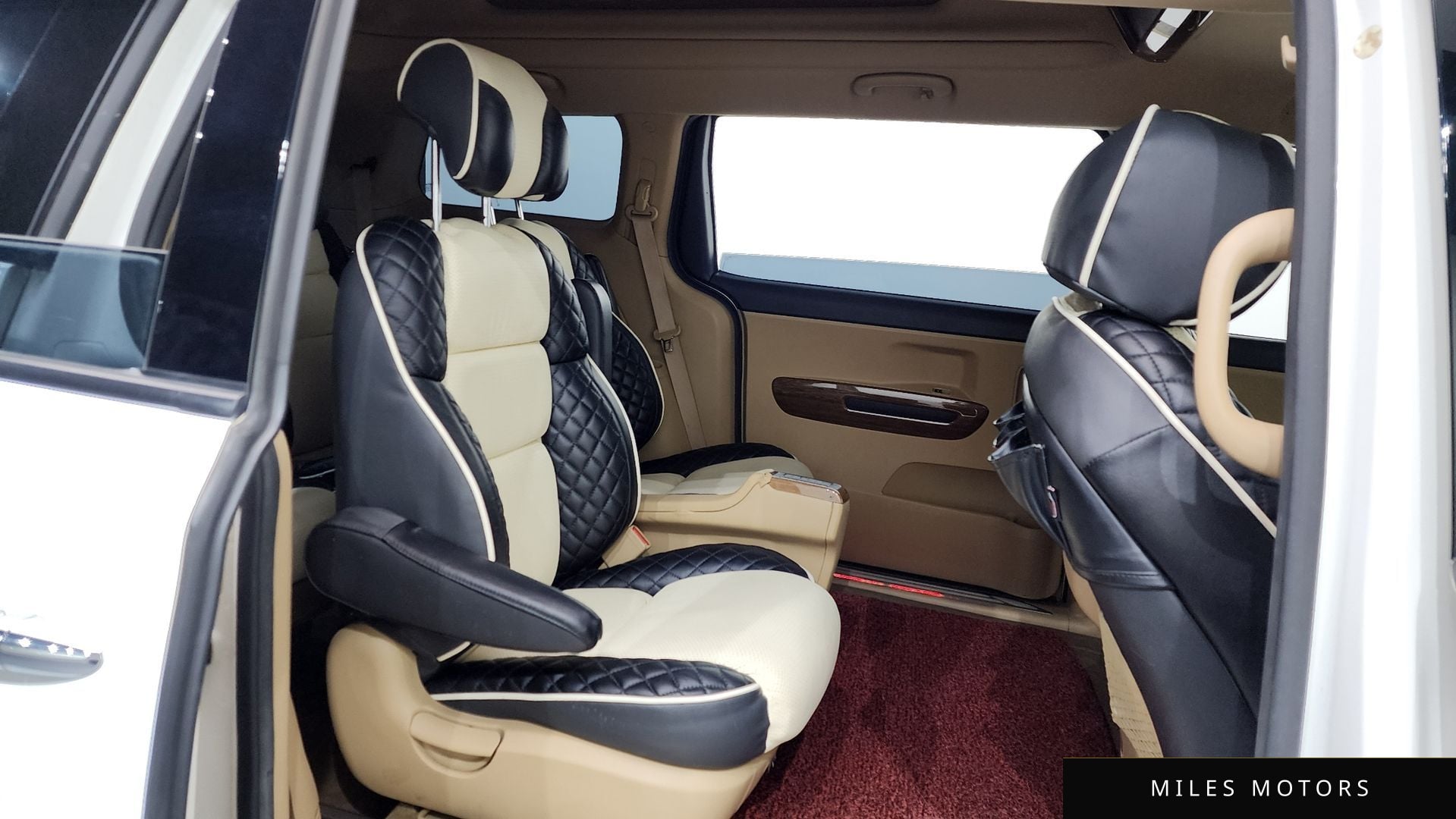 Kia Canival 2015 — миниатюра 11