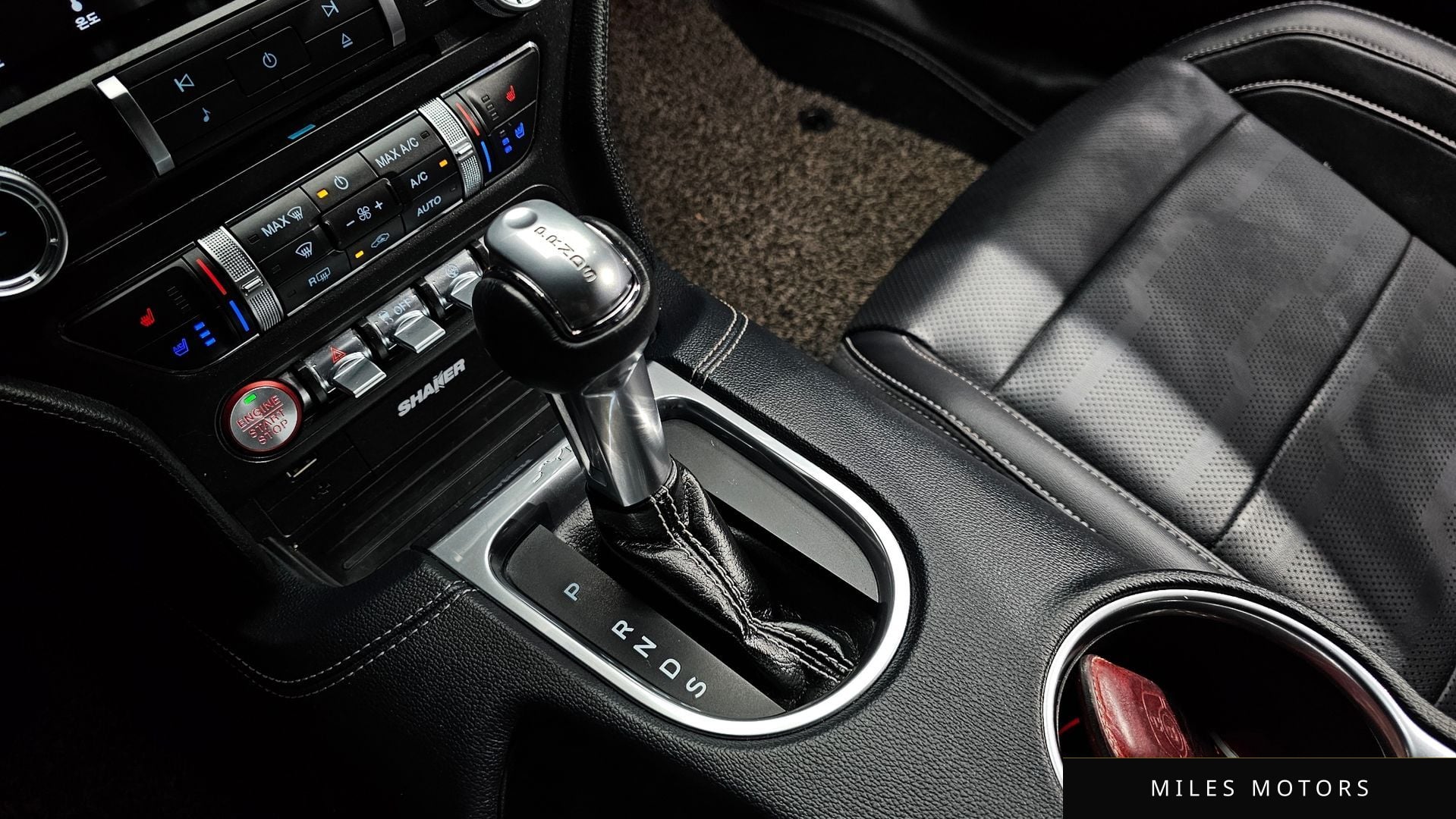 Ford Mustang 2018 — миниатюра 12