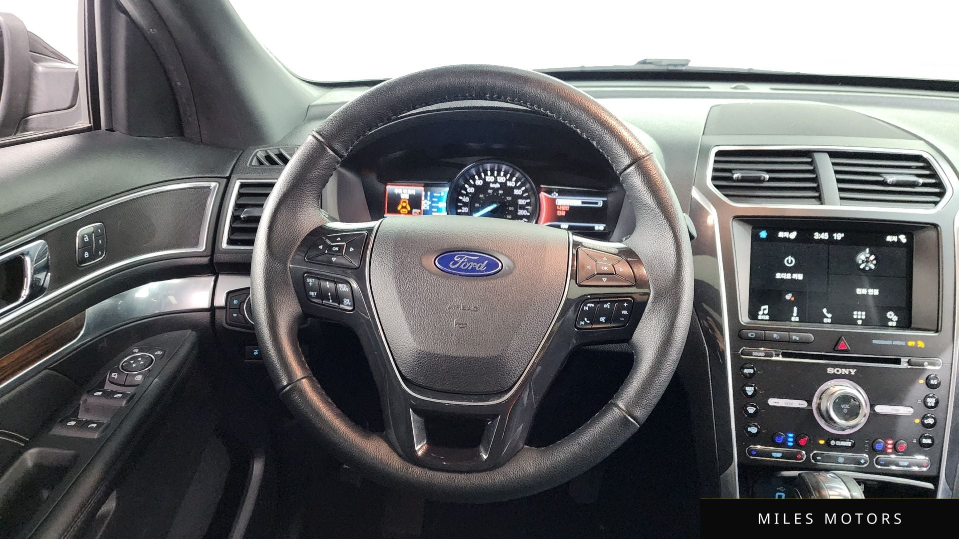 Ford Explorer 2018 — миниатюра 12