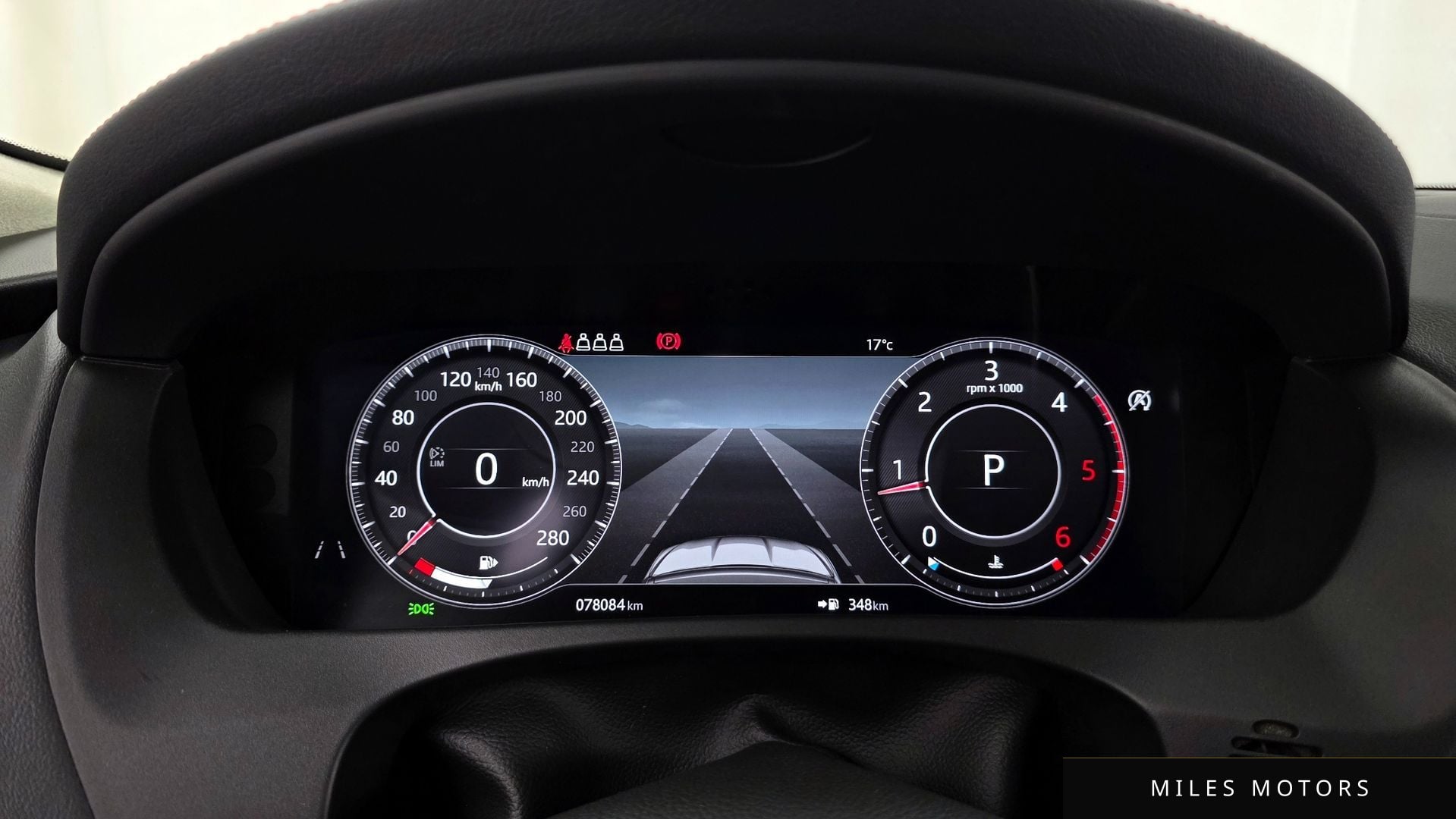 Jaguar F-PACE 2019 — миниатюра 8