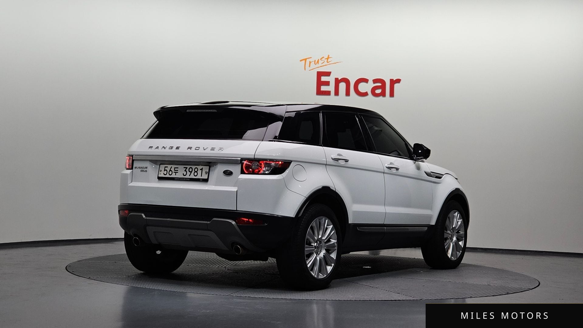 Land Rover Range Rover Evoque 2015 — миниатюра 2