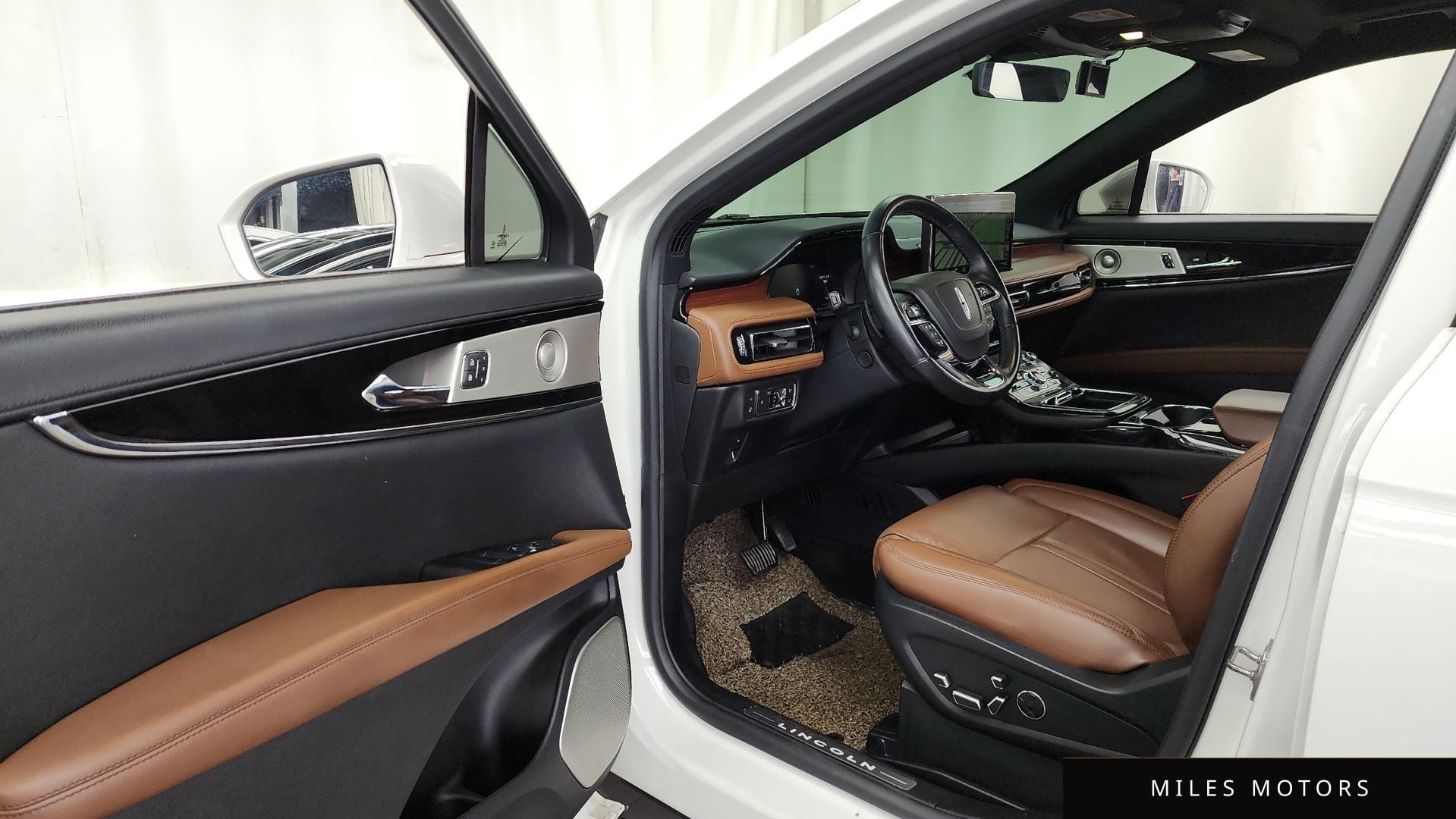 Lincoln 노틸러스 2022 — миниатюра 13