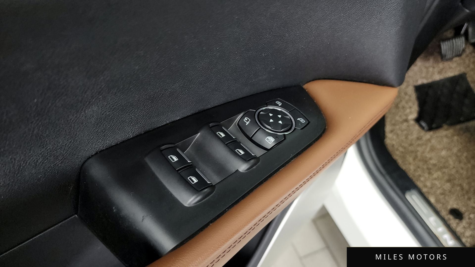 Lincoln 노틸러스 2022 — миниатюра 29
