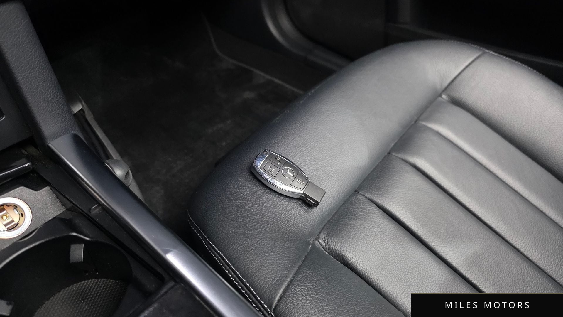 Mercedes-Benz E-Class W212 2015 — миниатюра 31