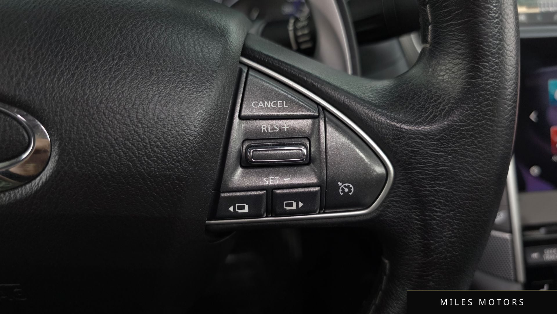 Infiniti Q50 2016 — миниатюра 18