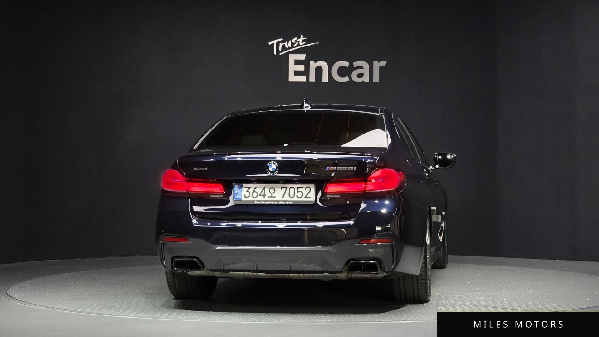 BMW 5 Series (G30) 2021 — миниатюра 4