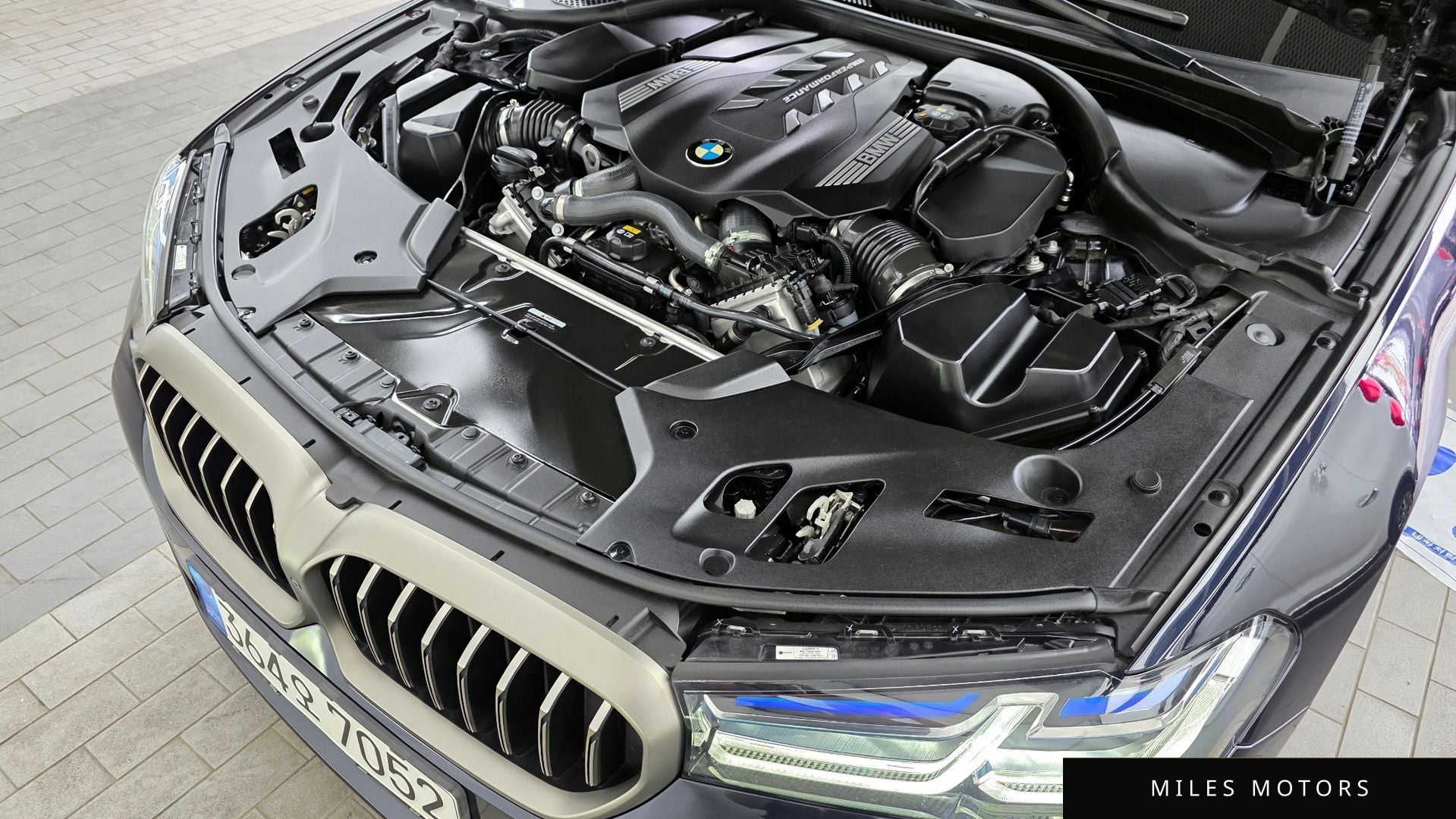 BMW 5 Series (G30) 2021 — миниатюра 6