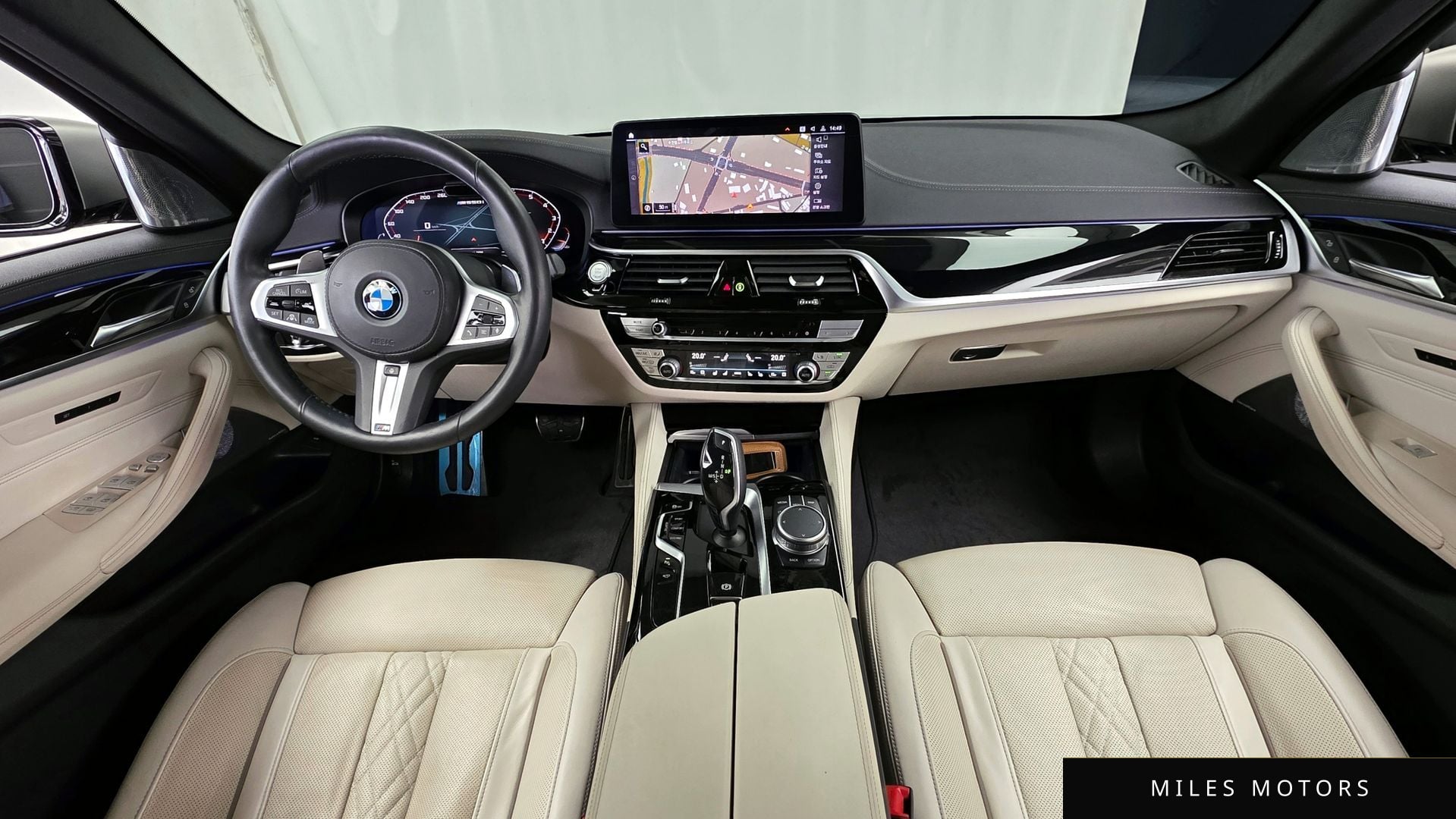 BMW 5 Series (G30) 2021 — миниатюра 10