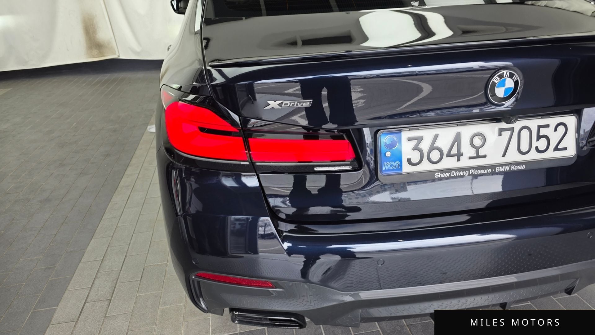 BMW 5 Series (G30) 2021 — миниатюра 9