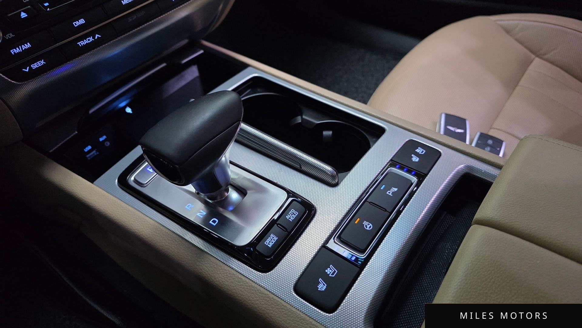 Genesis G80 2017 — миниатюра 12