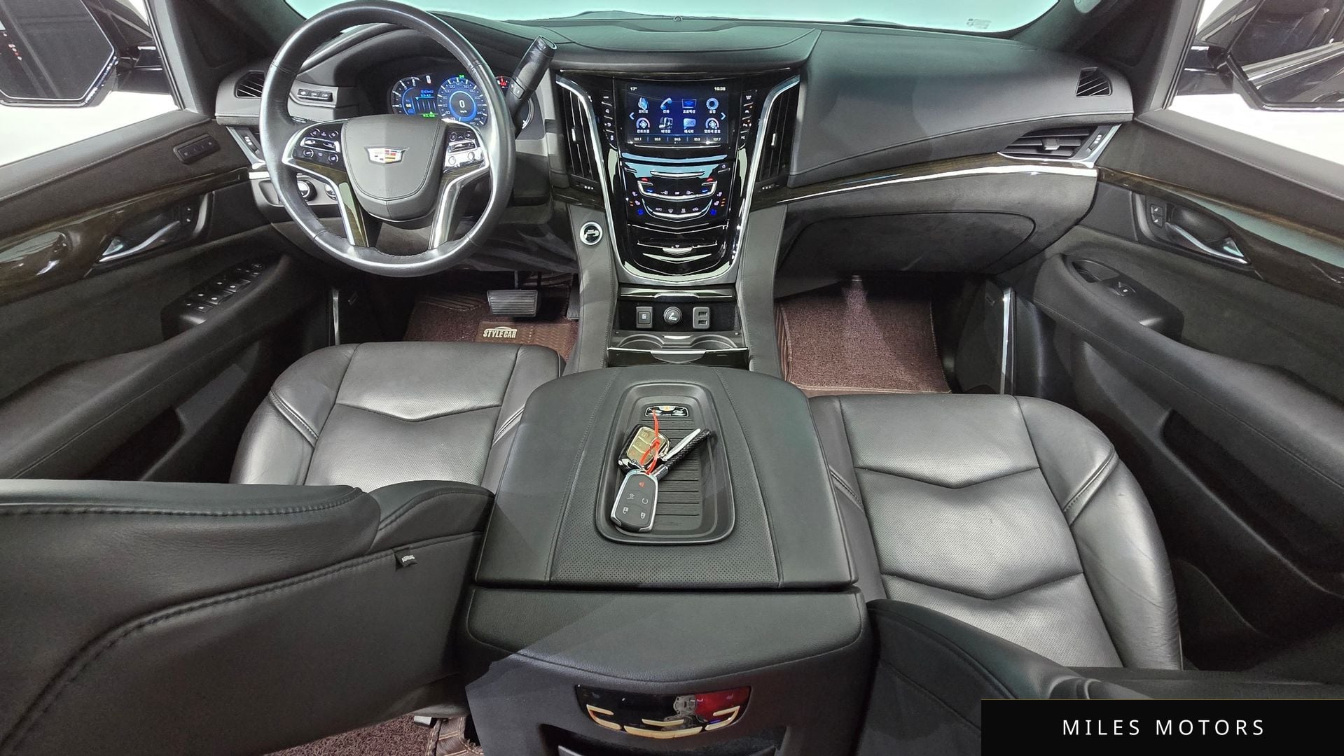 Cadillac 에스컬레이드 2019 — миниатюра 9