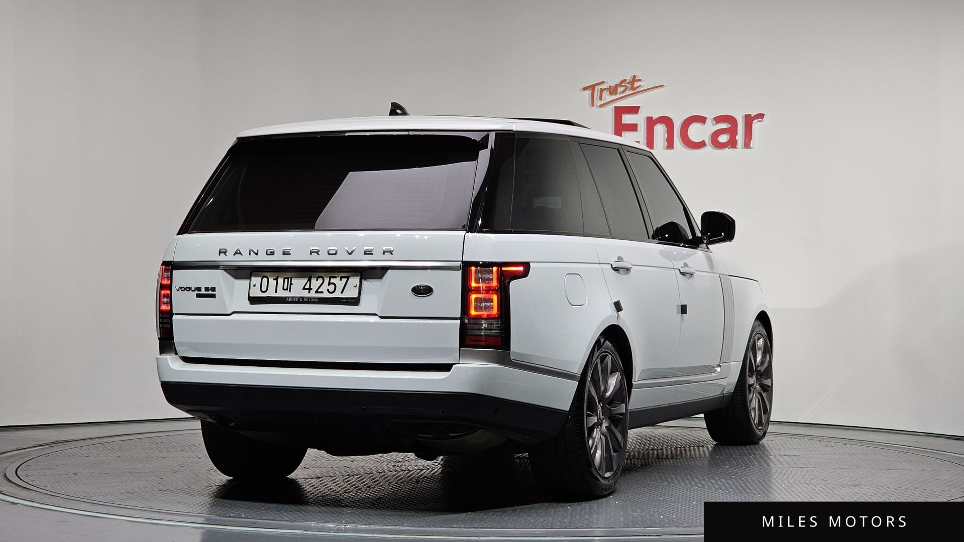 Land Rover Range Rover 2017 — миниатюра 2