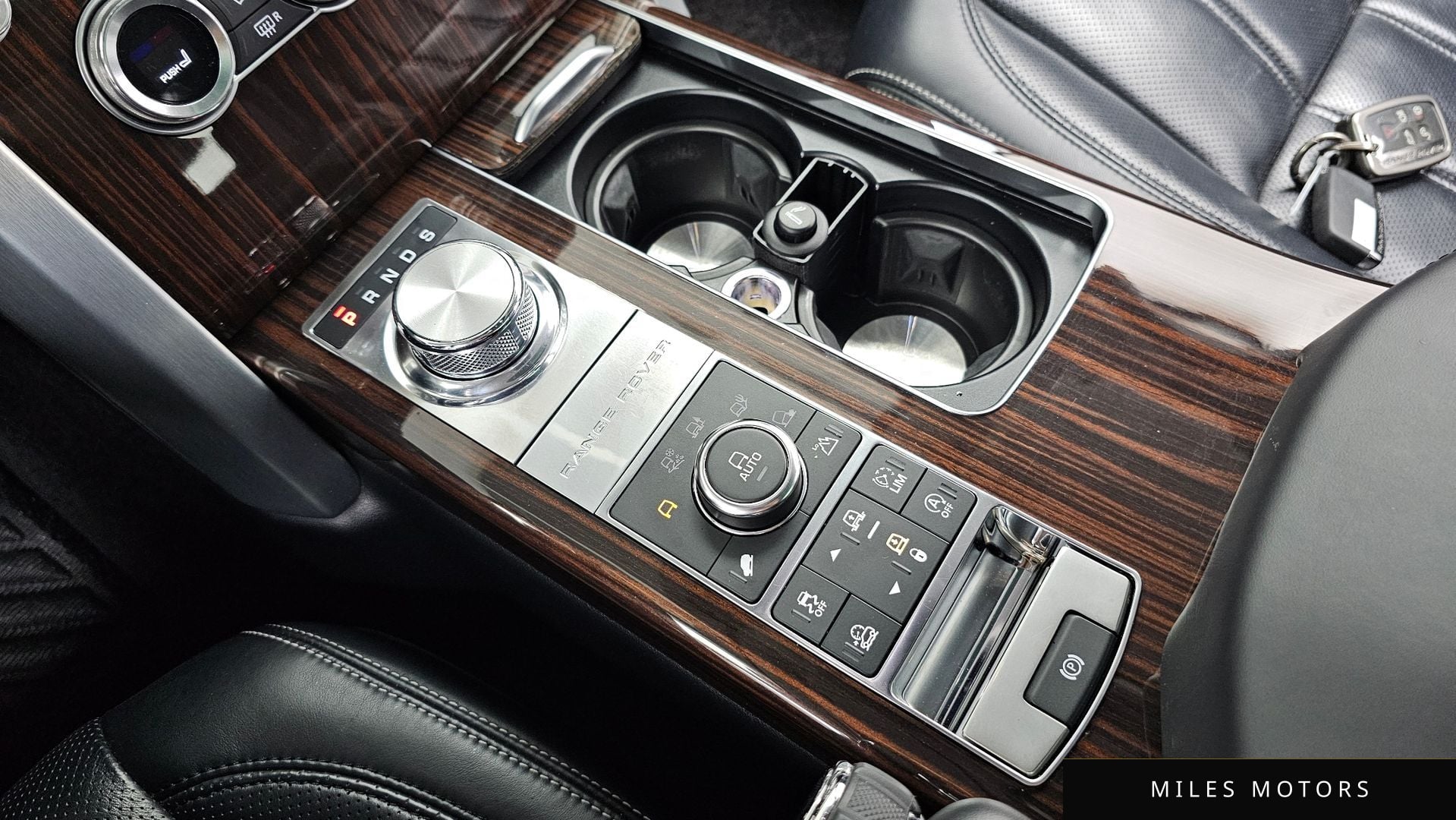 Land Rover Range Rover 2017 — миниатюра 9