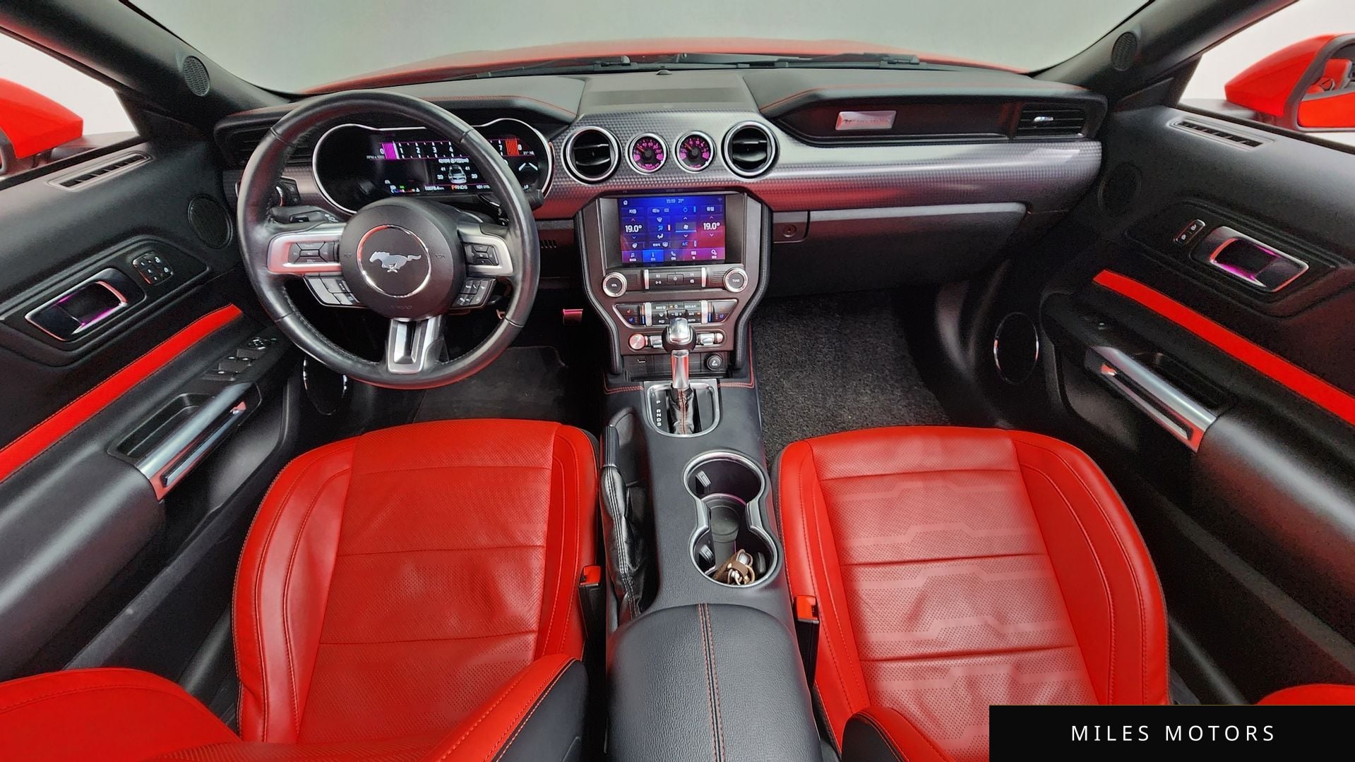 Ford Mustang 2019 — миниатюра 10