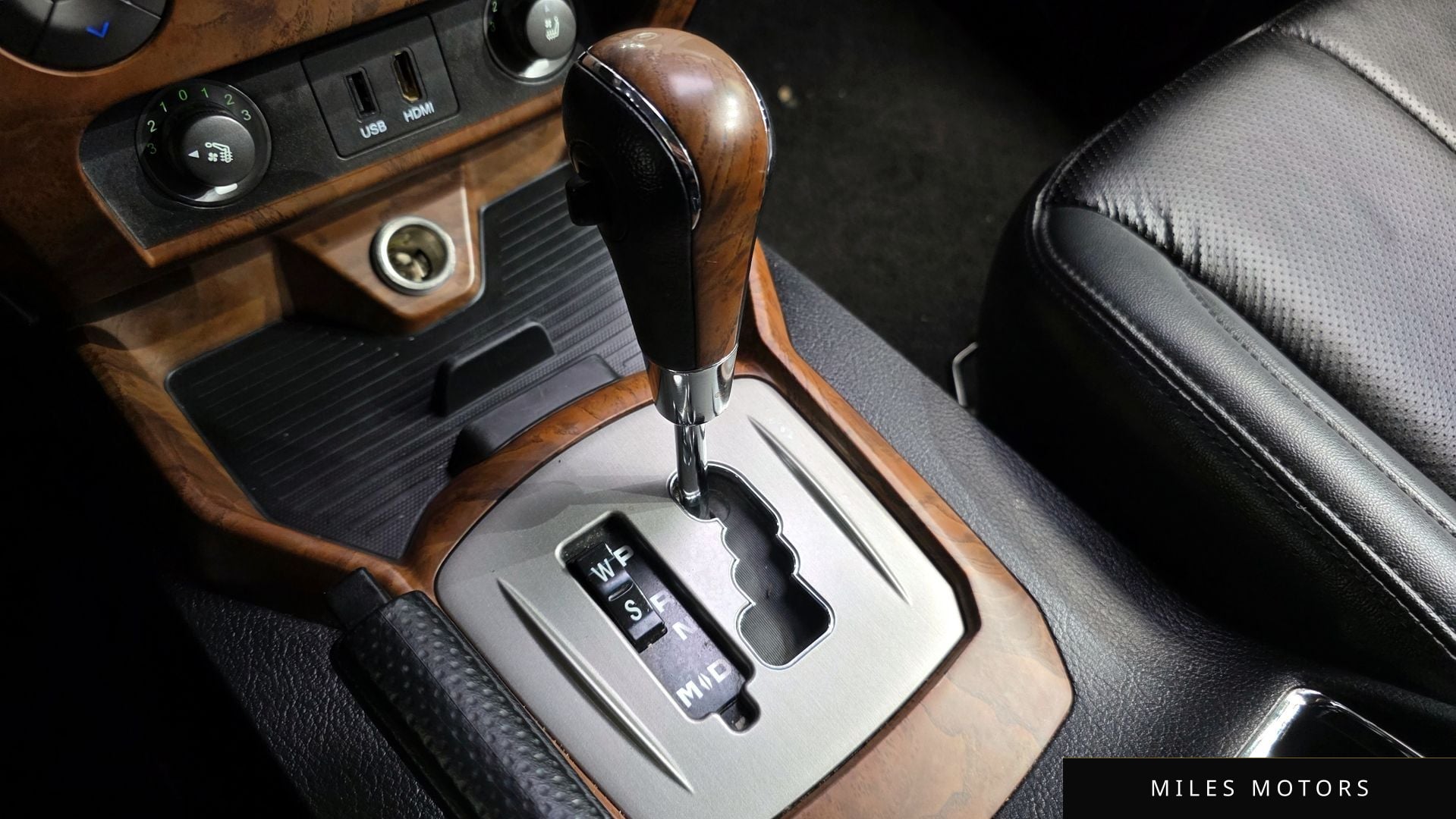 KG Mobility Rexton 2016 — миниатюра 12