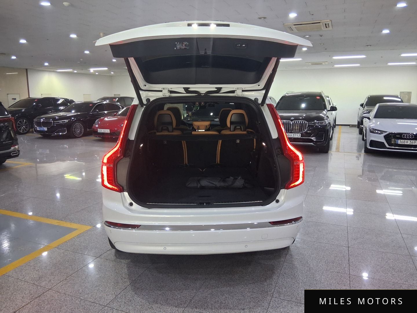 Volvo XC90 2023 — миниатюра 5