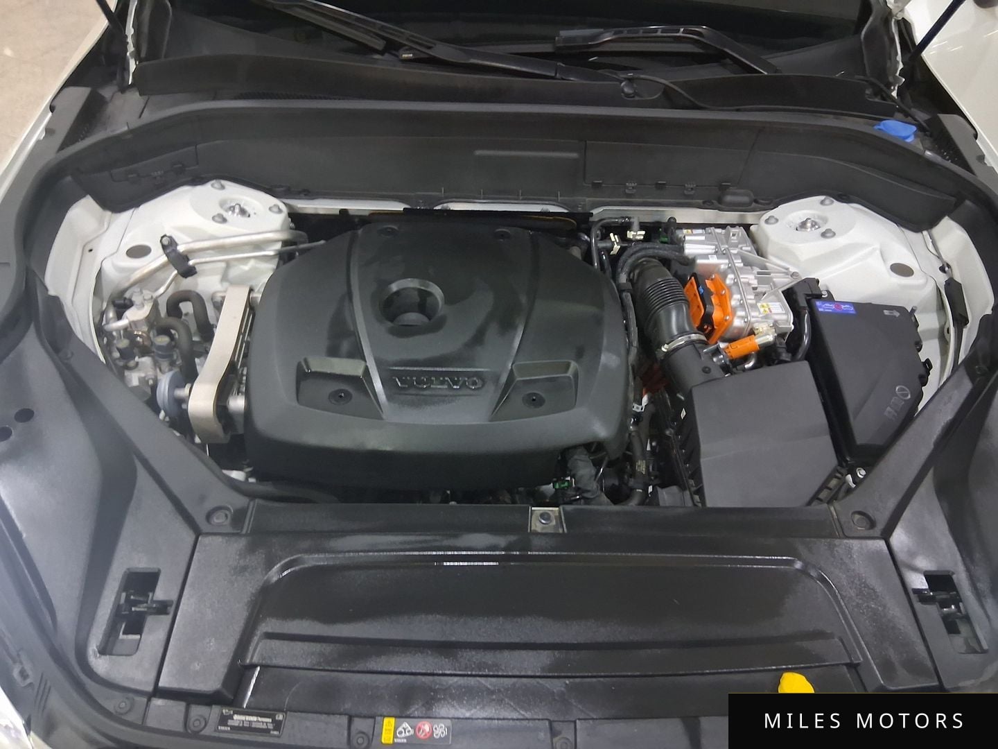Volvo XC90 2023 — миниатюра 6